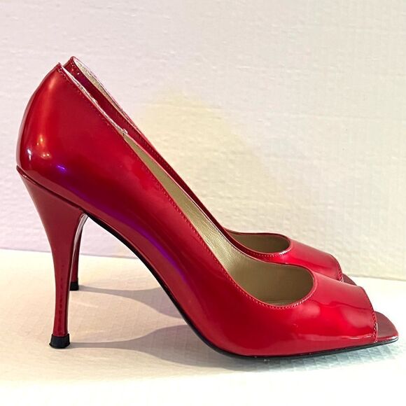 Stuart Weitzman Cherry Red Patent Peep toe Heels 8M - Picture 4 of 14